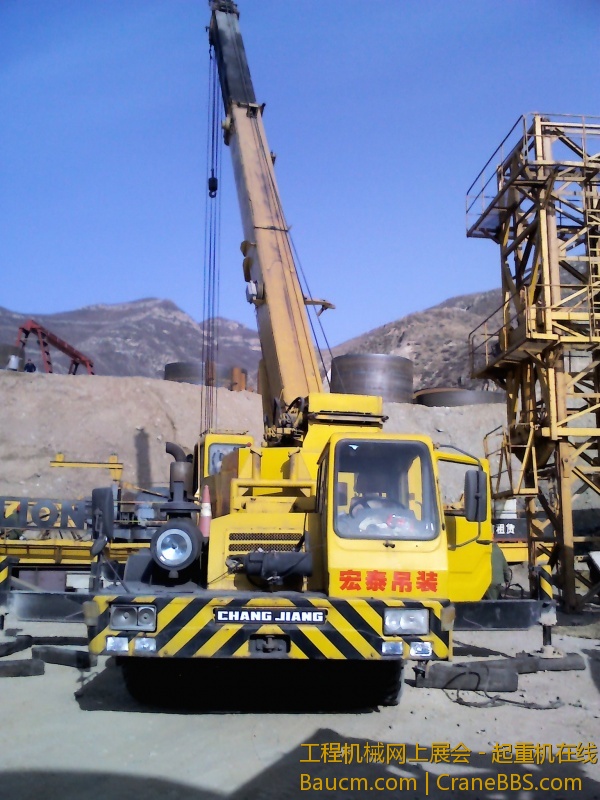 7525塔吊就能立个基础节