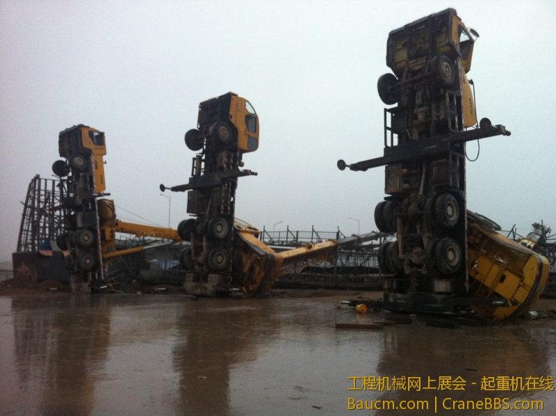 这图右面还有一个三一25的。他起来走了。