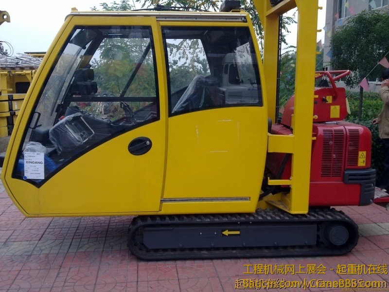 GTK1100驾驶室.jpg