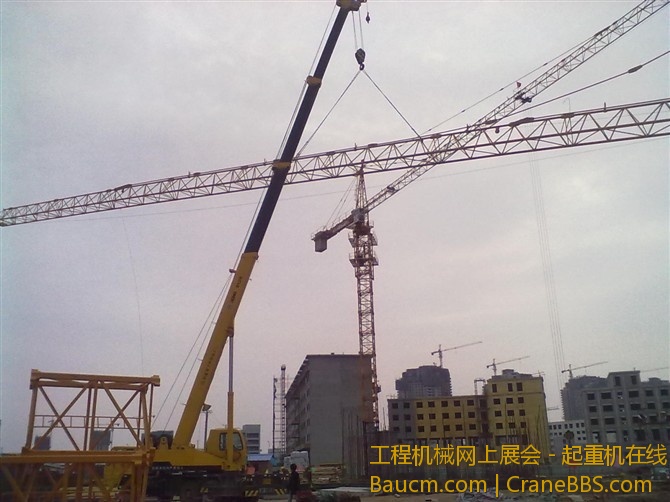 徒弟开的25E立80的塔