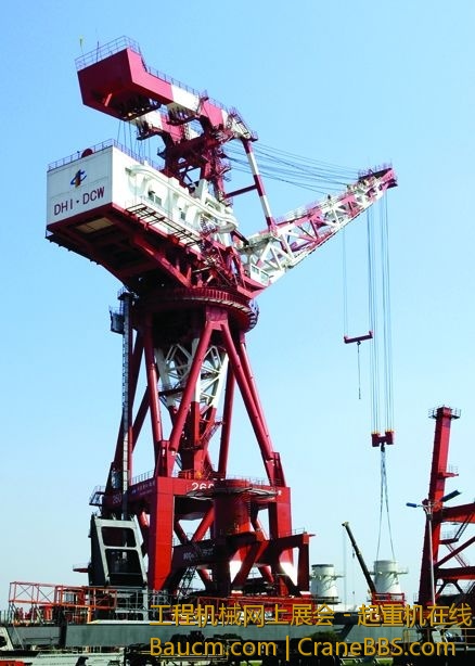 大连起重260t