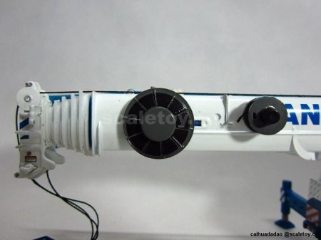18509__450x_g4100xy39.jpg