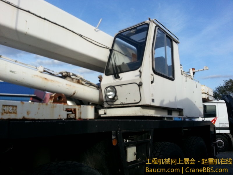 KMK4055 07.jpg