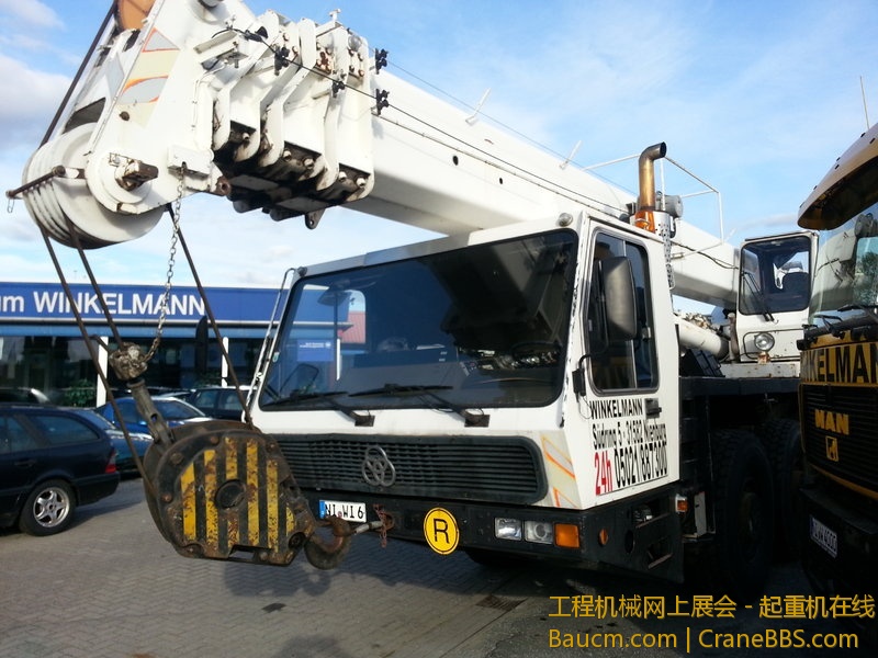 KMK4055 08.jpg