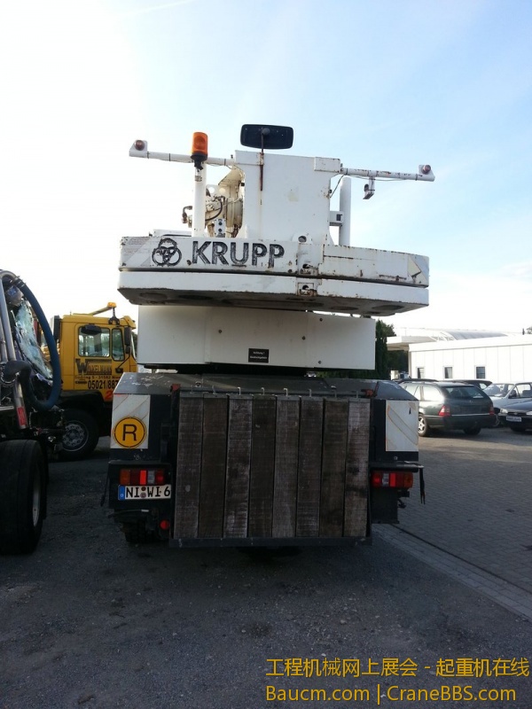 KMK4055 04.jpg