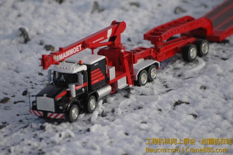 5db81574haeeaa130e3a0&690&690.jpeg