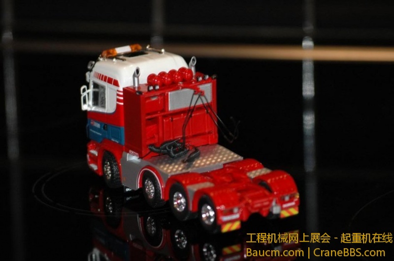 5db81574haeeaa163e6e9&690&690.jpeg