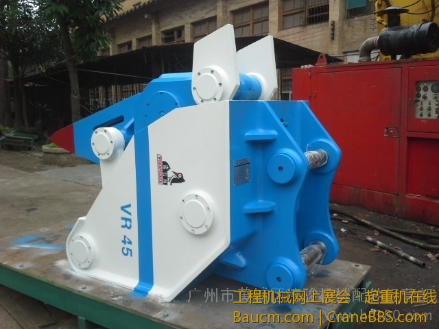 18-99470388.jpg