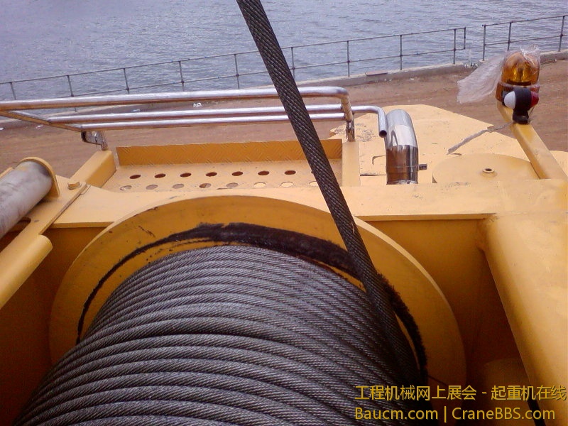 主卷扬的钢丝是有点乱的