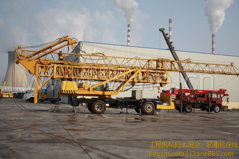 MobileTowerCrane.jpg