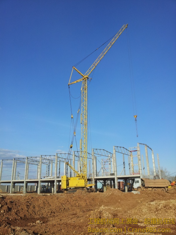 电驱动俄罗斯拍三角臂履带吊！