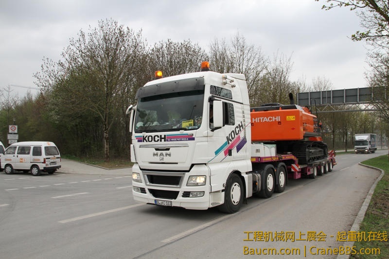 14272224wm.jpg