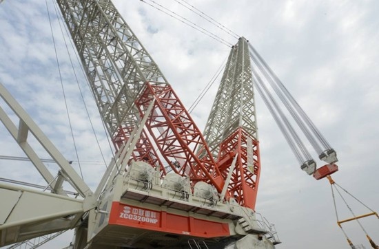 中联重科ZCC3200NP履带起重机.jpg