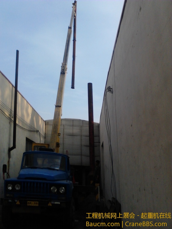 狭窄之地立烟囱憋屈 (6).jpg