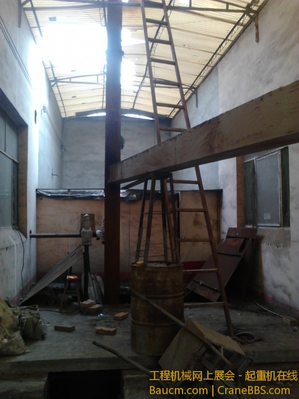 狭窄之地立烟囱憋屈 (4).jpg