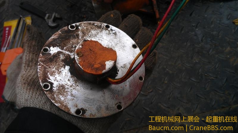 20130320高空作业车回转中心 (17).jpg