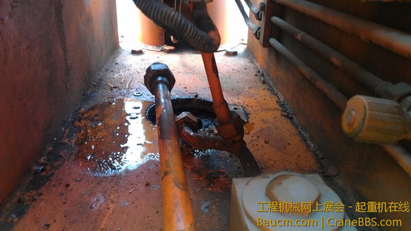 20130320高空作业车回转中心 (20).jpg