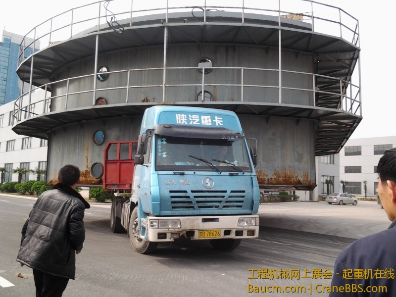 车子两边超出3.6M