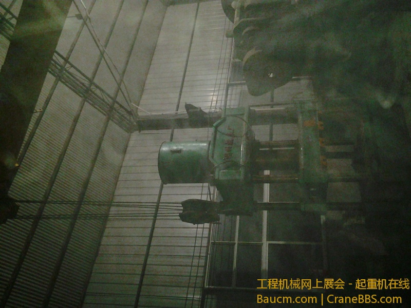 12吨半的四柱液压机