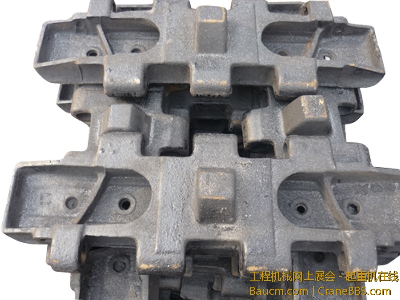 CCH500石川岛50吨履带板000.jpg