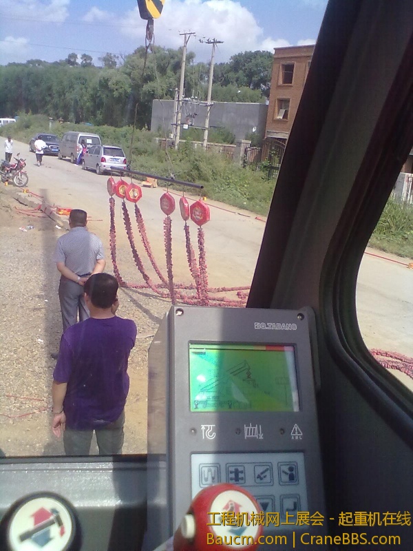 20120826739.jpg