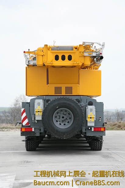 psbCA8OHIRO.jpg