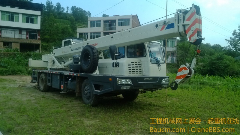 基根道吊车完了 太悬了没照相