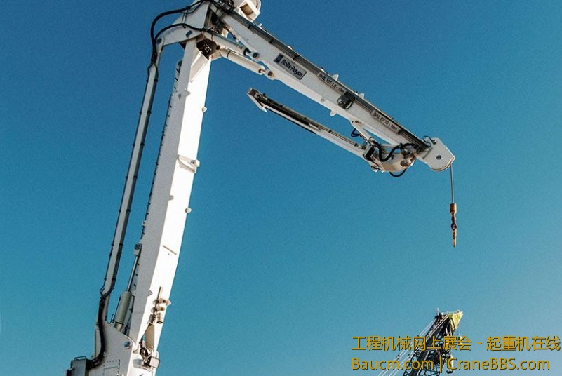 1aaradar_PSV_crane_204904951.jpg