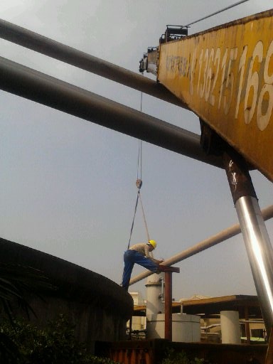 大臂挠度还可以吧