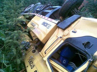 psbCAR4OPHE.jpg