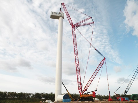 三一吊装国内首台6MW风电机组.jpg