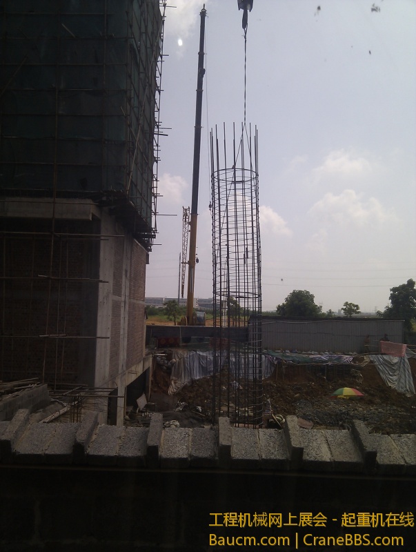 出18米的大背 45度角