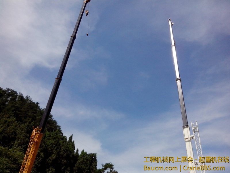 试车，黄色的是徐工16吨，液压油箱漏油，修车中