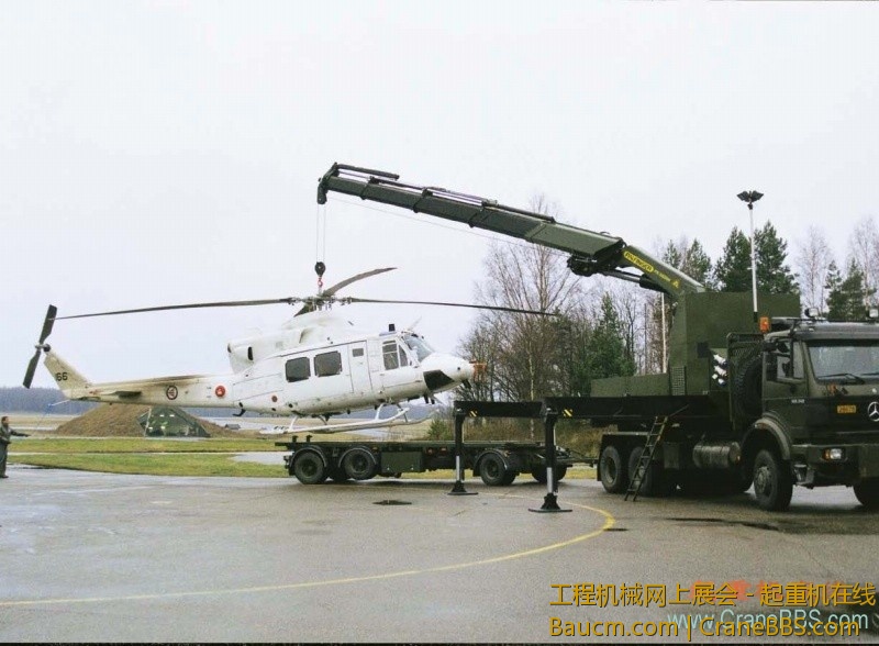 Military Cranes.jpg