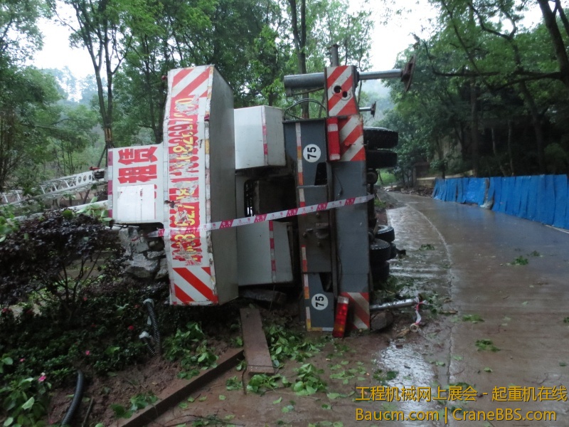 主要原因是物件吊太高