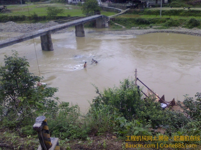 IMG0518122700.jpg
