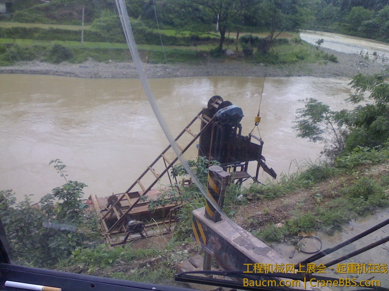 IMG0518142500.jpg