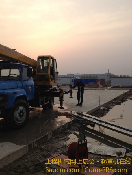 尼玛的，进厂房，还要刷车。刷了个把小时。