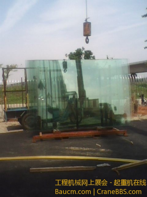 这架玻璃3吨多