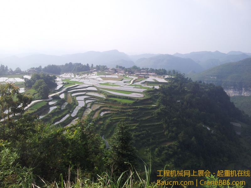 山尖上的风景