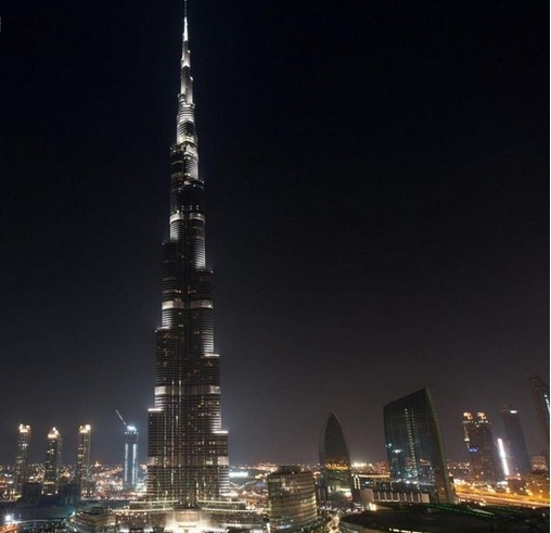 迪拜塔2.jpg
