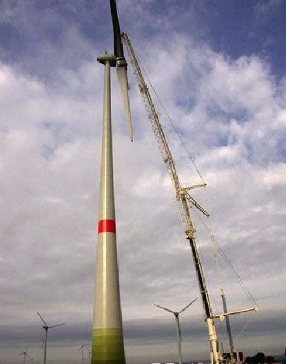 AC1000承担风力发电安装项目