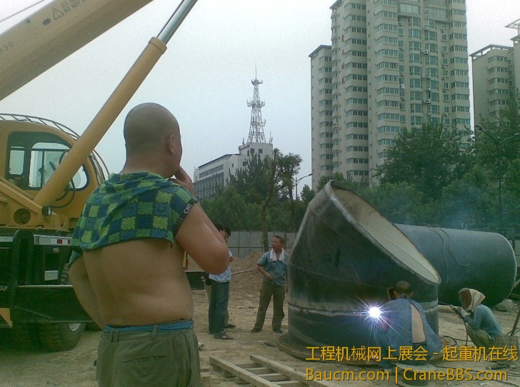 钢制弯头焊接