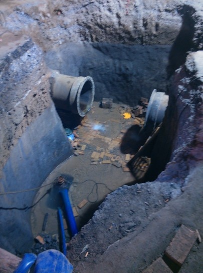 去年朱宏路施工