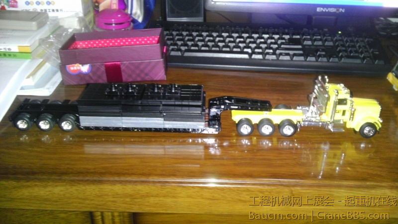 这个车核定载荷多少？