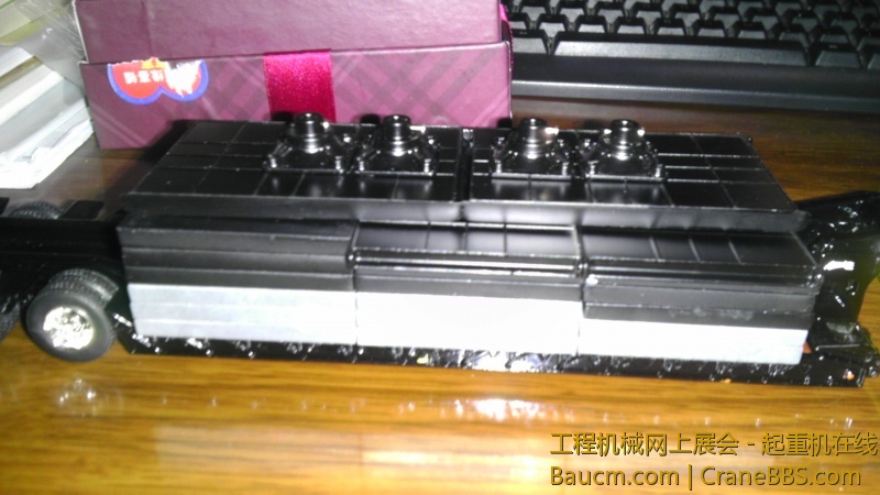 局部放大，数数有多少块。