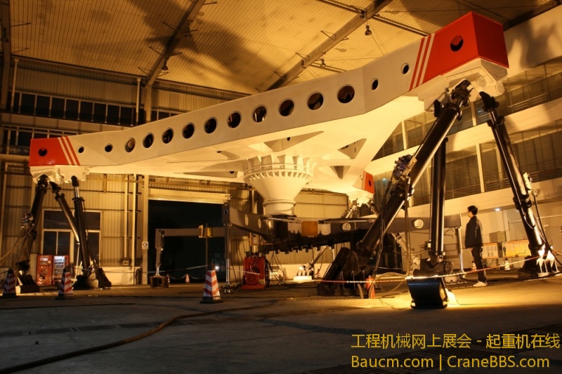 我们的骄傲 独步行业的六自由度结构件疲劳试验台.jpg