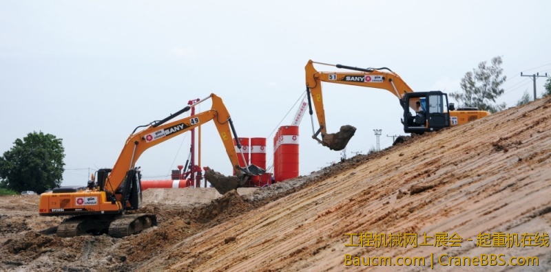 三一设备在泰国国家火车站工地施工 三一重工获泰国历史上最大工程机械采购订单 5月30日.jpg