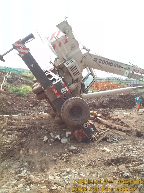 打副腿都没用，水平腿都压回去了。