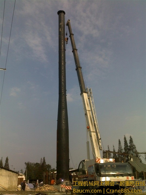 铁厂吊烟囱哈···大家猜猜是多大的，，